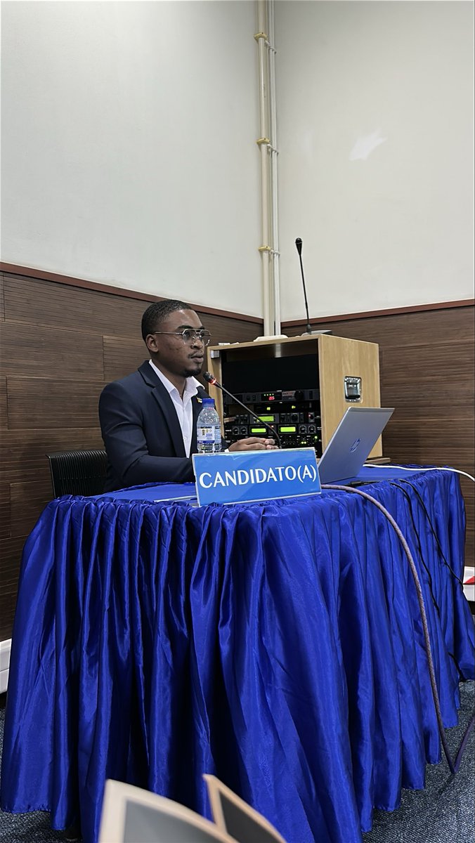 clesiocamissa's tweet photo. Oficialmente licenciado em Ciência Política e Relações Internacionais.
Thank god❤️ https://t.co/VoqgjmrNO4
