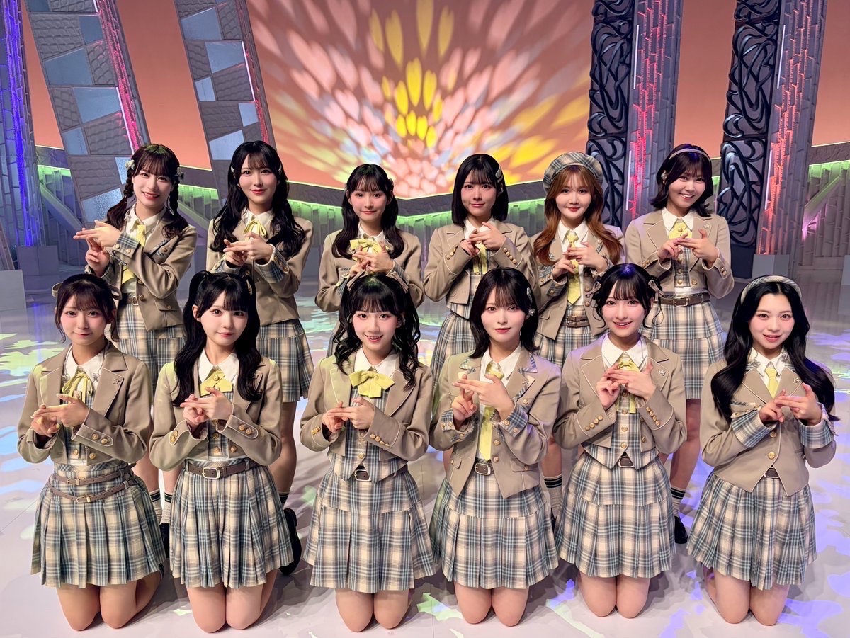 ≒JOY_official tweet media