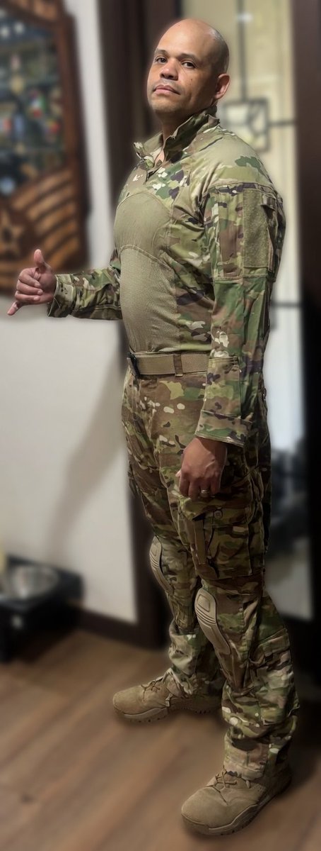 Aviator_Q's tweet photo. When you’re packing up your uniforms for PCS and the wife says “I’ve never seen you in that uniform?!“ You’re than forced I mean, asked to put it on for pictures. You can see the joy on my face. 😂 https://t.co/jllVa61vni