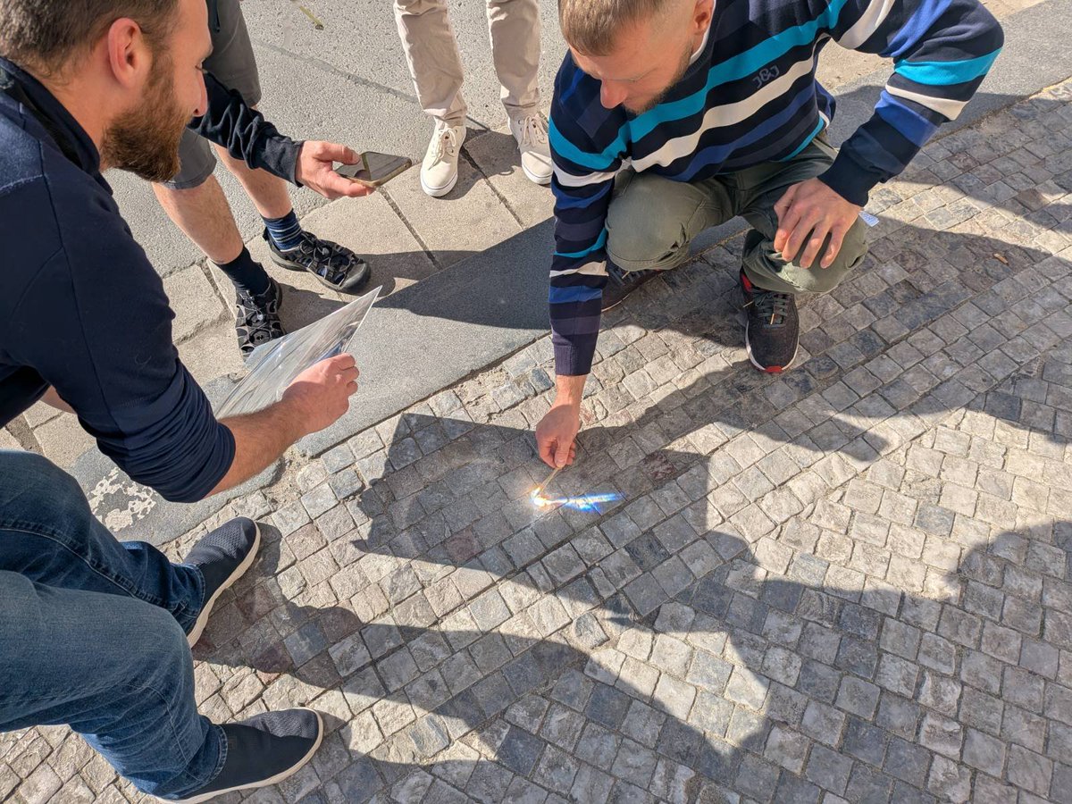 TMIYChao's tweet photo. Hacker kindergarten in Bordel at @EthPrague continues today! We had craziest of times yesterday https://t.co/E2ygHqlxF1