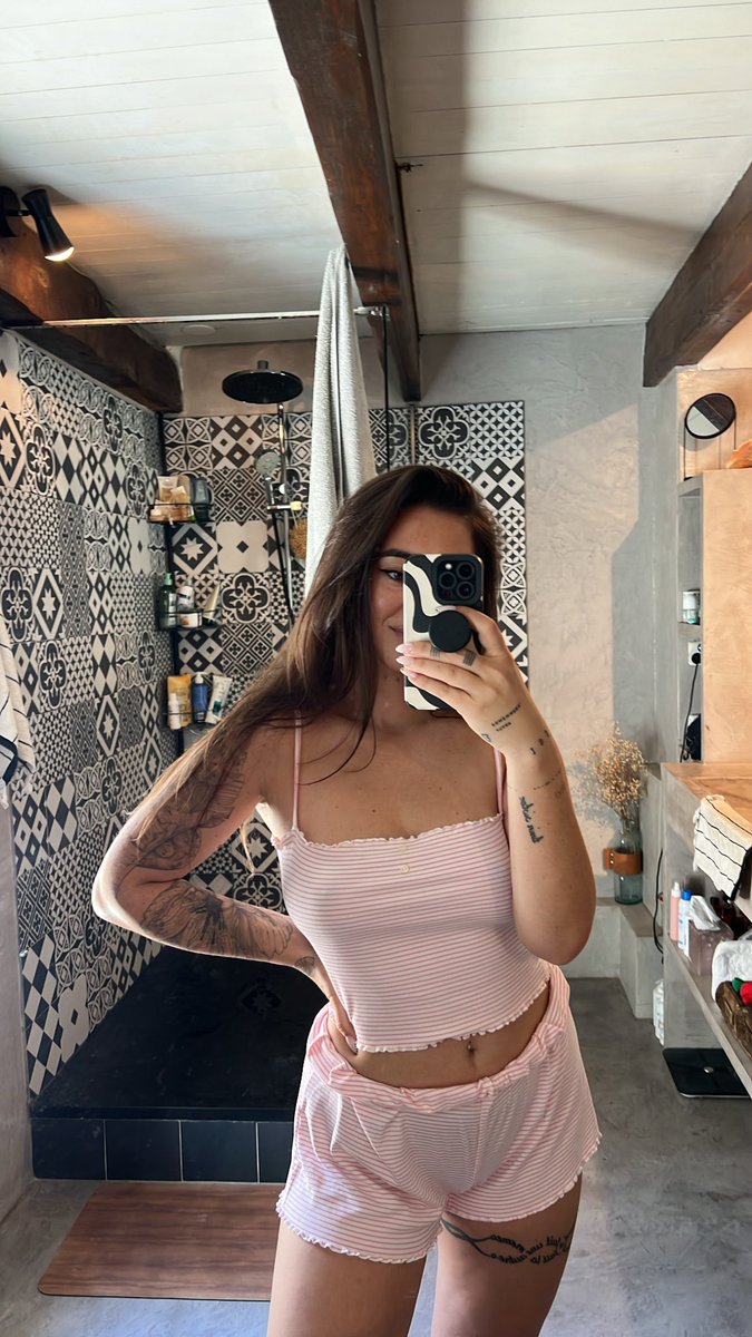 Chloé tweet media