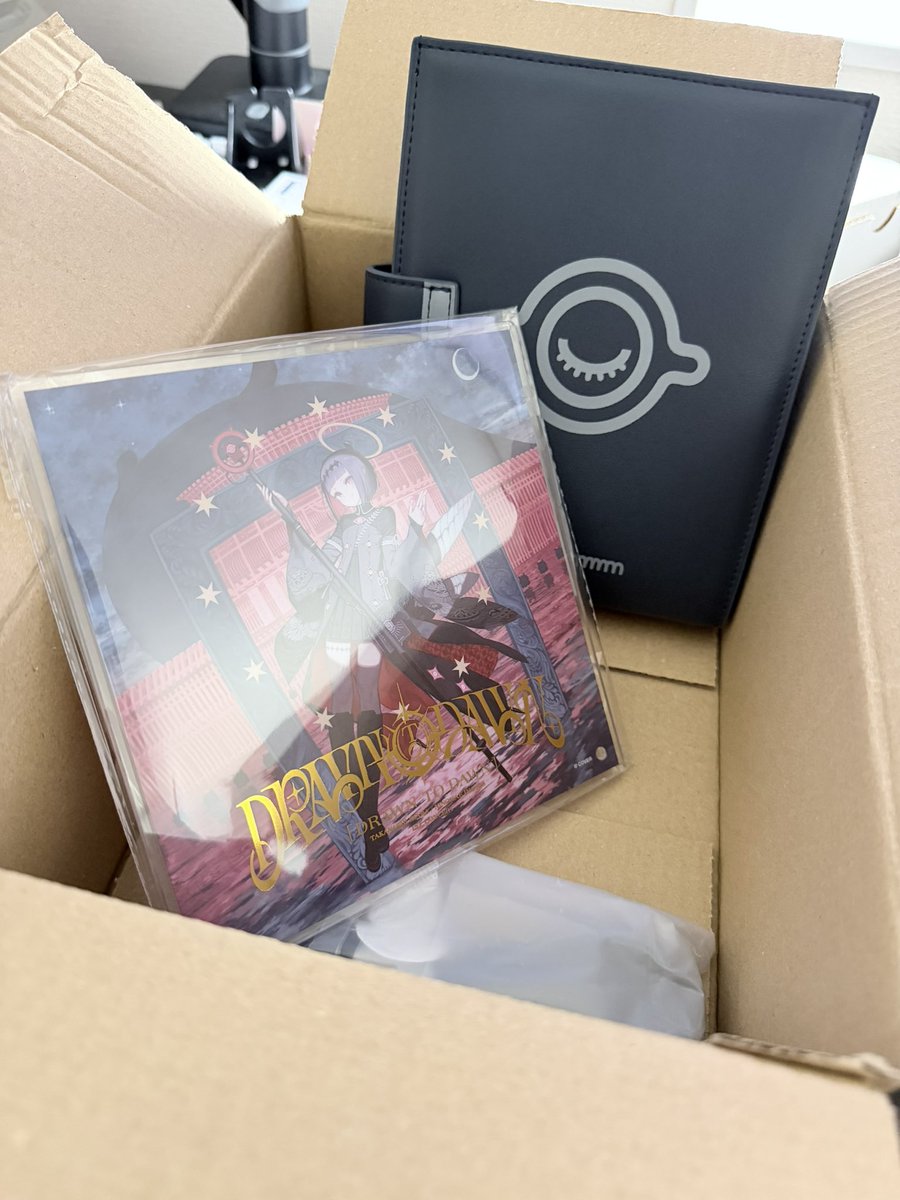 HoshizoraRyu's tweet photo. My 2nd #DrawnToDawn package just arrived!
#TAKOTIME https://t.co/umn8hhXKMc