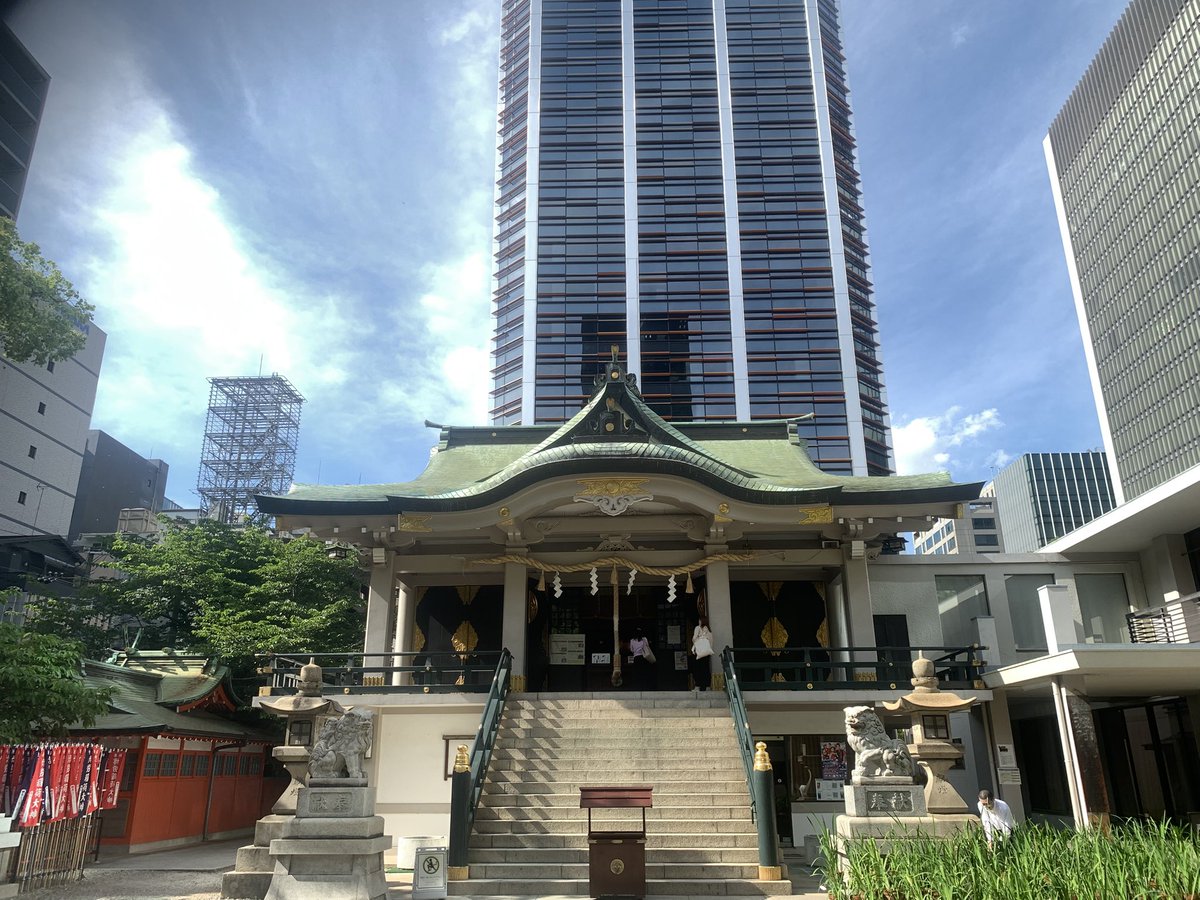 real_reggae's tweet photo. 心斎橋。

難波神社
仁徳天皇にご挨拶。
心斎橋ラストデイ https://t.co/KYSzRzxHUe