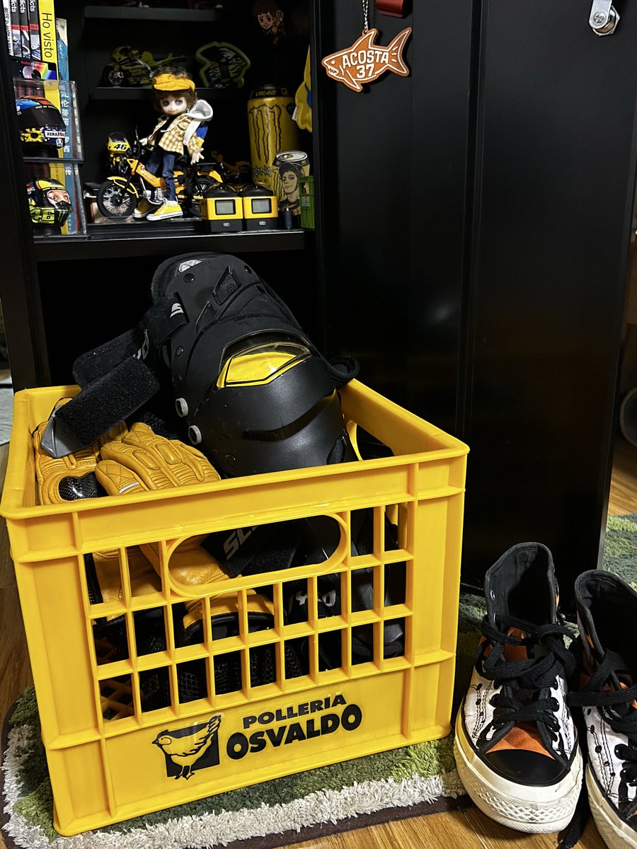 IkeaMafia tweet media