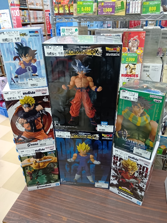 フィギュアコーナーに新たに仲間入りしました。 その他多数展開中です