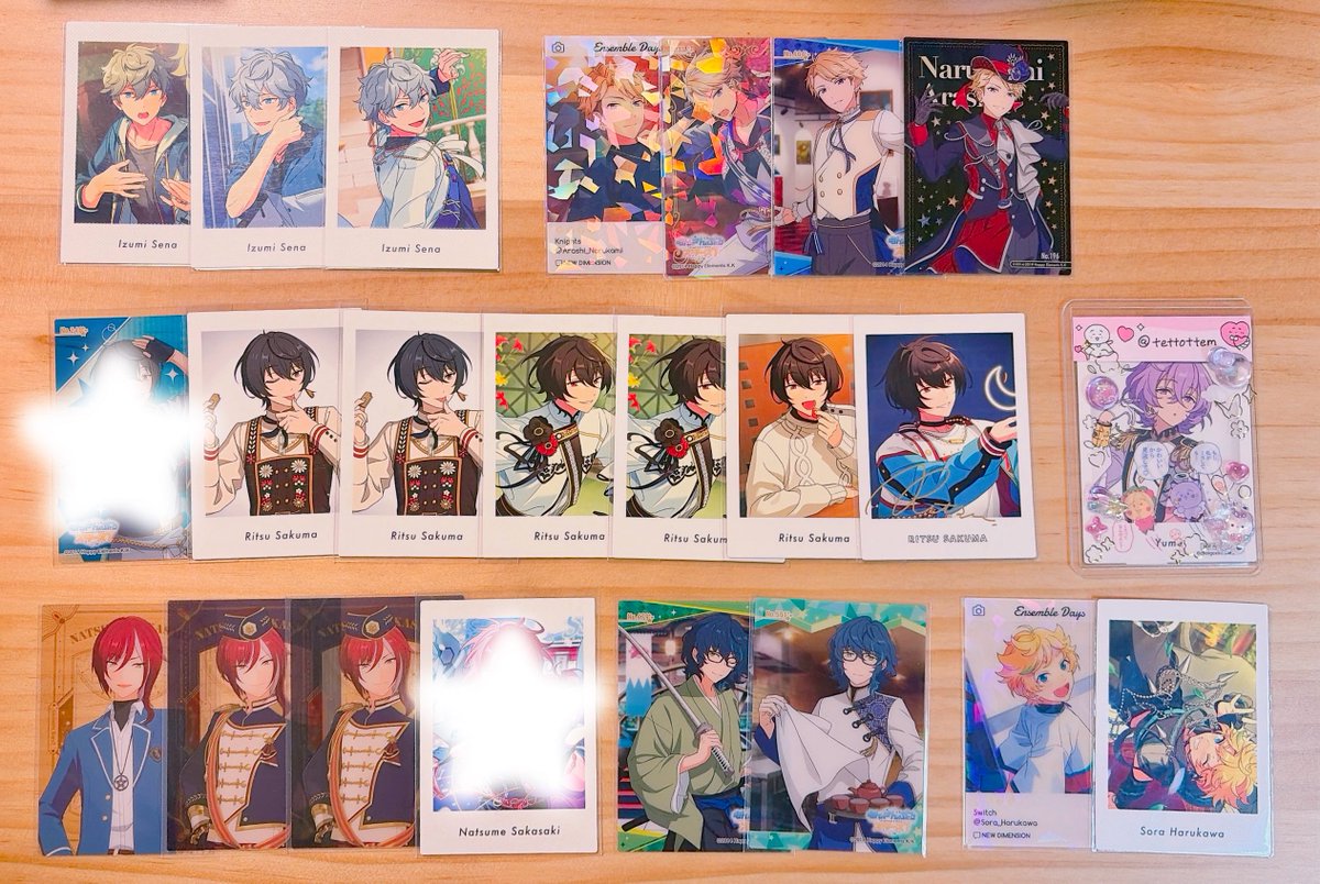 tettottem's tweet photo. 【交換/譲渡】あんスタ ぱしゃこれ ぱしゃっつ クリアカード デコステッカー

譲
零、薫、アドニス、紅郎、颯馬、友也、光、創、司、泉、嵐、凛月、夏目、つむぎ、宙

求
1番最後の画像>同異種ユメ、宗、英智

→ https://t.co/0yU3ZW1P8K