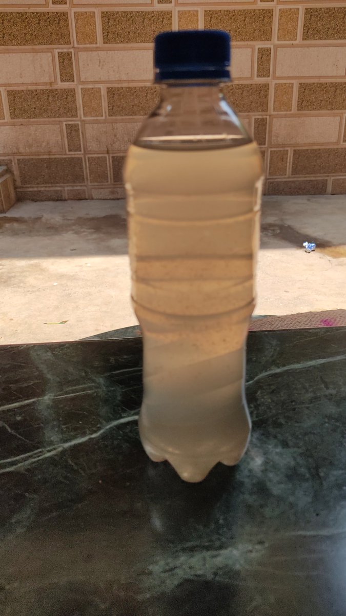 CkShukla17's tweet photo. @mybmcHealthDept 
@MCGM_BMC 
@mybmcWardS 
@SunilRaut65 
@CMOMaharashtra 
@mybmc 
Sir, 
We the residents of hanuman road and gareeb nagar, are forced to drink contaminated water for last many years, 
S ward water dept takes steps but unfortunately it's not concrete or permanent. https://t.co/0y5lDgfSun