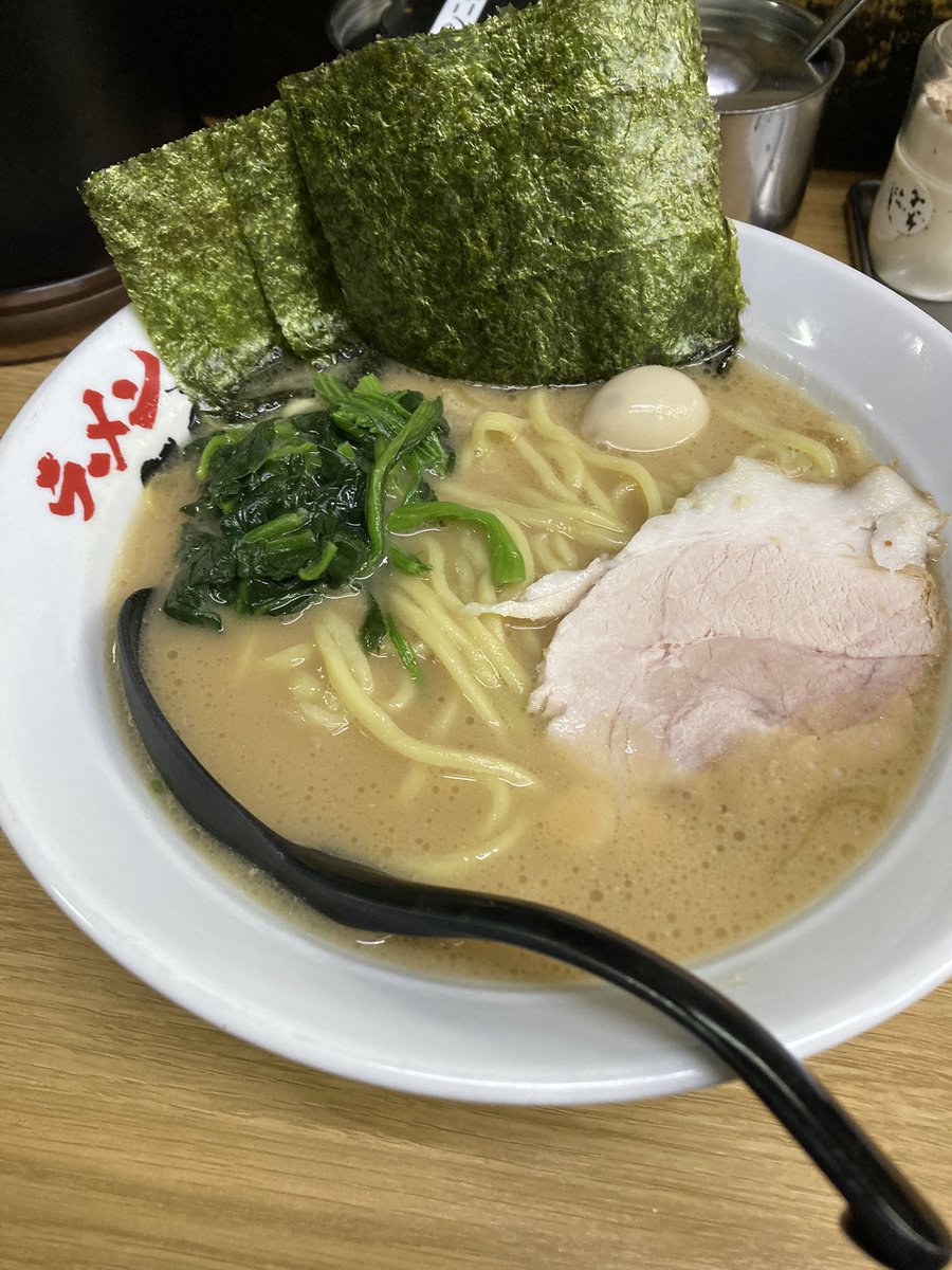 ぶりとろ tweet media
