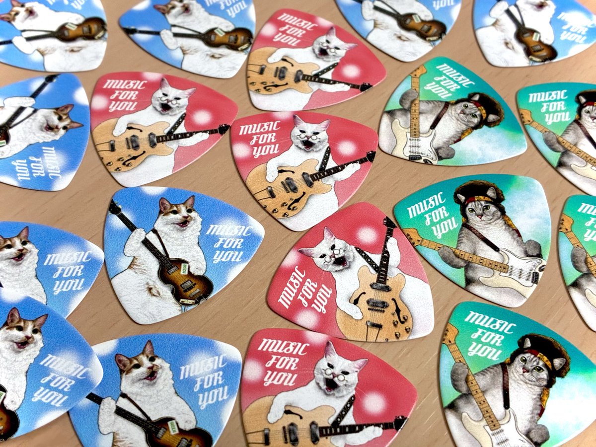 sasarapo's tweet photo. 【デザフェスリポスト祭り】
デザインフェスタvol.63出展します！

出展名 Sasara
5/24(日)のみ出展
東京ビッグサイト西館1階
ブース番号 B-370

〝ミュージシャン猫〟〝映画スター猫〟のイラスト展と同イラストのTシャツやグッズを販売します！
@designfesta
＃デザフェス
#デザフェス63リポスト https://t.co/nopKoDu2fA