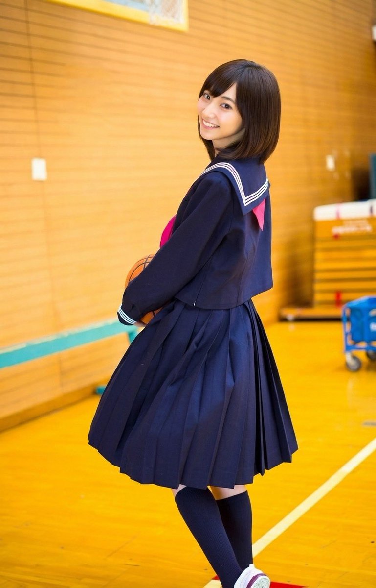 kira_kira0nly1's tweet photo. 「バスケットはお好きですか？」
これはほぼ 晴子さん  #スラムダンク 🏀 https://t.co/fPVJ4epC8d