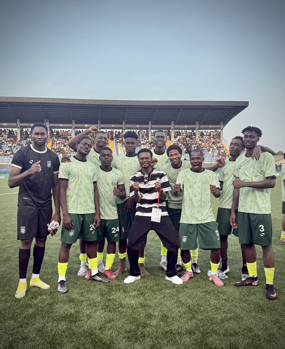 the_smallie's tweet photo. Day 6: NNL Super 4 Final, Ikenne. ⚽️🔥

Inter Lagos won the fight, Sporting Lagos won the trophy.🏆

But beyond the results, this journey keeps showing me how deep Nigerian football culture really is

The dreams
The passion
The pressure

This documentary keeps getting deeper 🎥❤️ https://t.co/PlMbKdcGS7