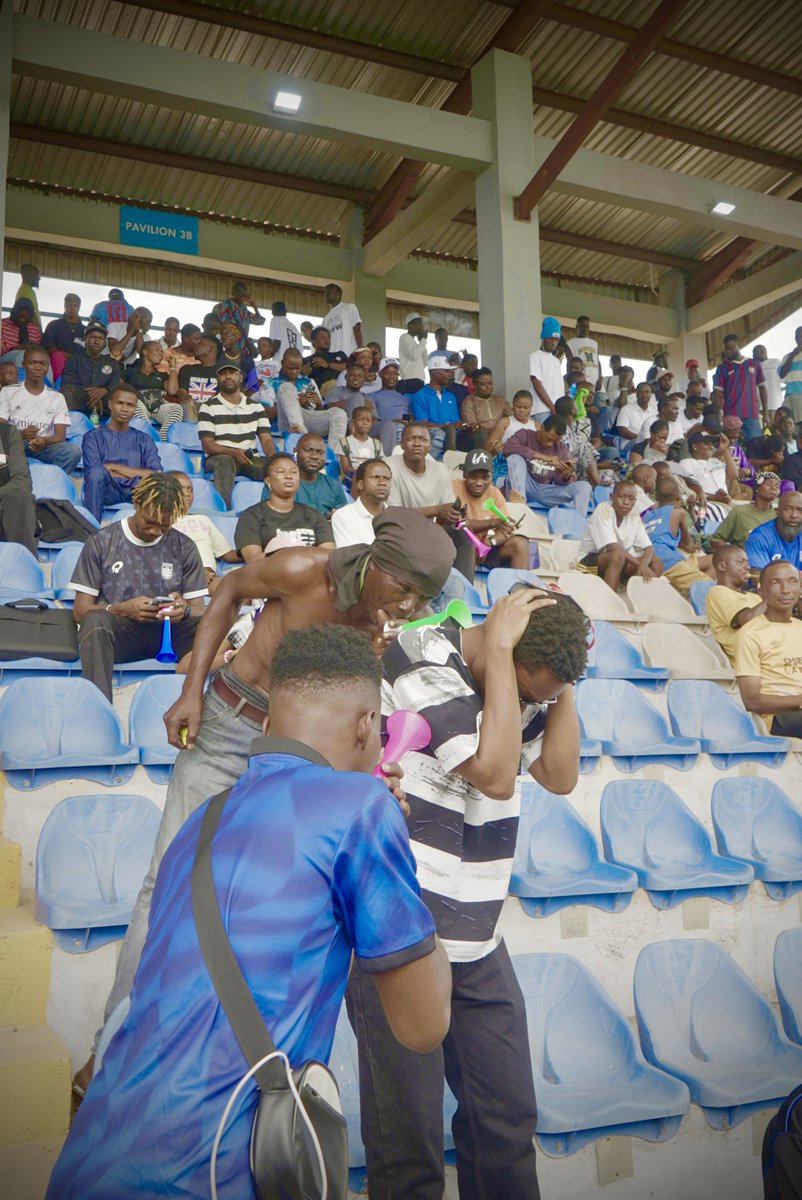 the_smallie's tweet photo. Day 6: NNL Super 4 Final, Ikenne. ⚽️🔥

Inter Lagos won the fight, Sporting Lagos won the trophy.🏆

But beyond the results, this journey keeps showing me how deep Nigerian football culture really is

The dreams
The passion
The pressure

This documentary keeps getting deeper 🎥❤️ https://t.co/PlMbKdcGS7