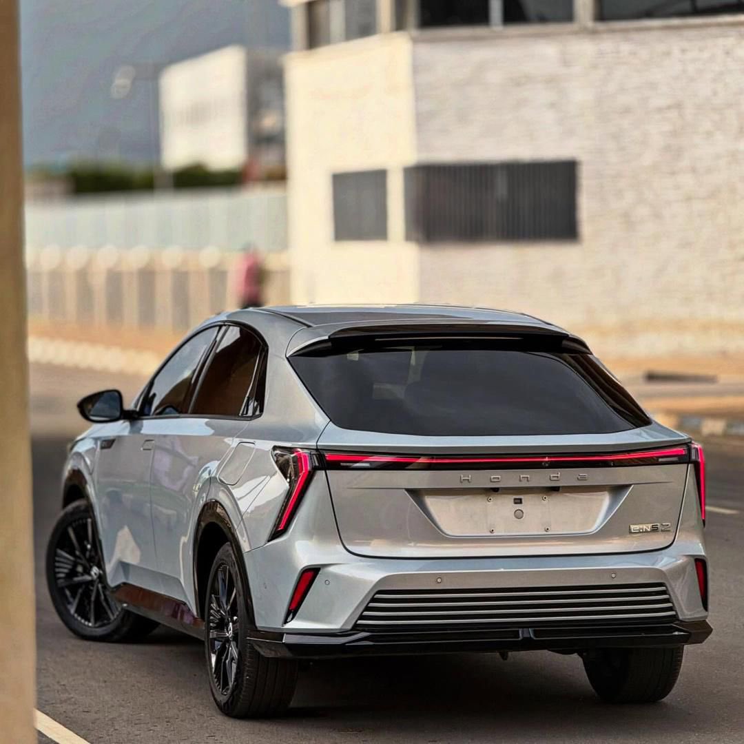 OnyitexHQ's tweet photo. Honda did nothing... They just observed the electric vehicle market, listened to what people wanted in existing EVs, then jumped into action and built the 2024 Honda e:NS2. Don’t ever mess with Honda! https://t.co/zM8SZUxdpl
