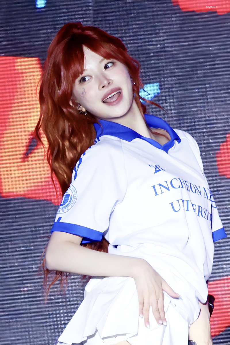 260508

#홍은채 #ウンチェ #HONGEUNCHAE
#은채 #르세라핌 #LE_SSERAFIM