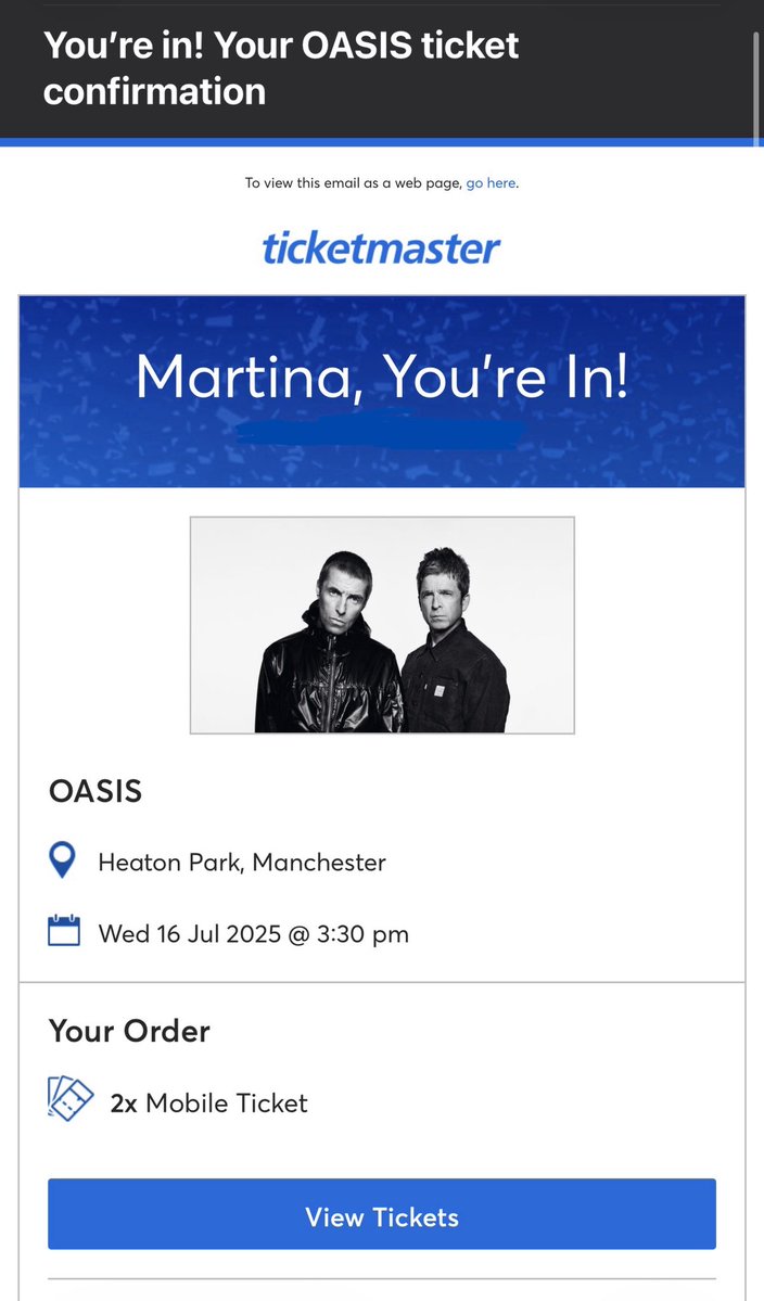 martina🦇saw oasis!! tweet media
