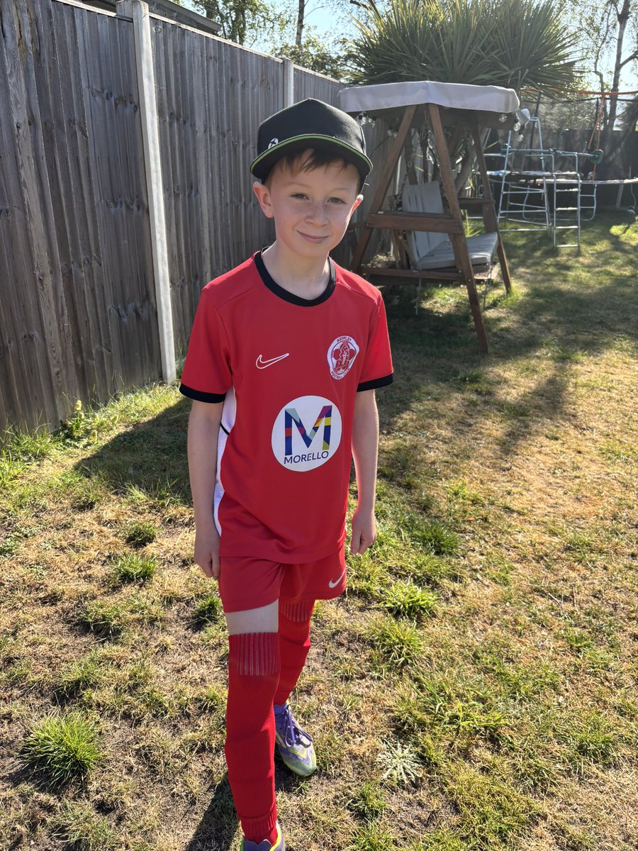 del260581's tweet photo. Looking forward to watching my lads first #cupfinal this morning for @ReffleyYouthFC. Go smash it boys! https://t.co/MIXLZZhvxH
