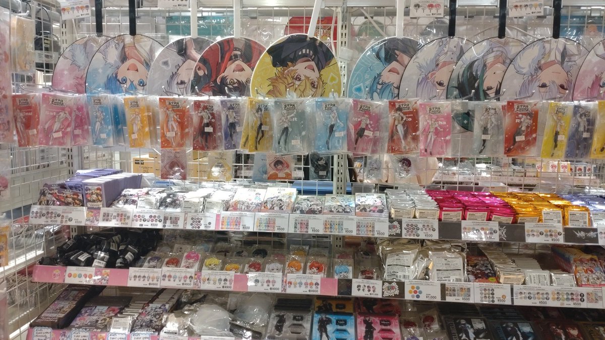 もちもち tweet media