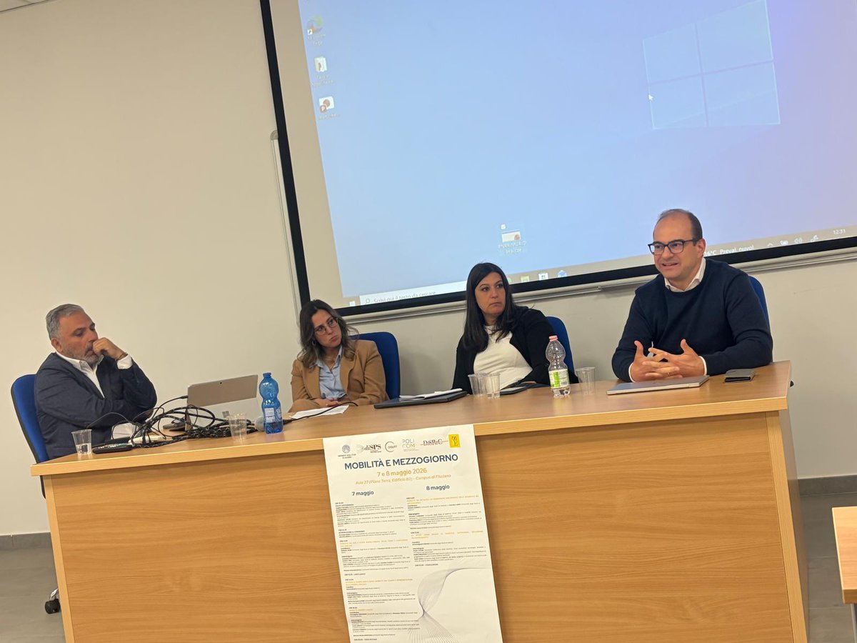 GpfFerrari's tweet photo. Due giornate intense al convegno #MobilitàeMezzogiorno a @UniSalerno.
Ho avuto il piacere di coordinare il panel “Lo sport come spazio di mobilità: autonomia, inclusione, riconoscimento”. Un confronto prezioso su #sport #disabilità #inclusione e processi di riconoscimento sociale https://t.co/FA5kZ6e3PK