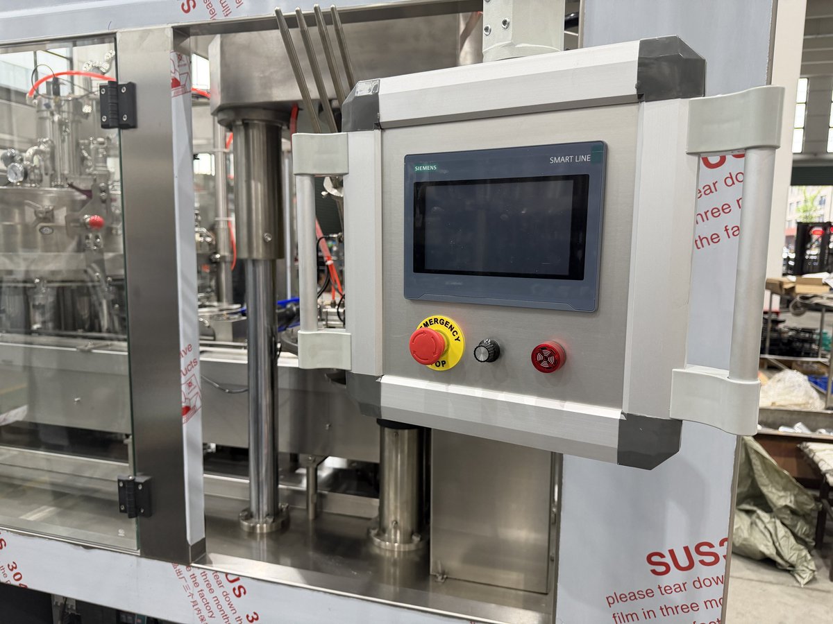 AlstonBrewing's tweet photo. 12-4 Can Filling Machine.
Capacity: 2000-3000 CPH for 330ml and 500ml cans.
Isobaric filling, CO2 replaces air to reduce dissolved oxygen, Steady and reliable seam.

Web: https://t.co/lEfLTcrv2P; https://t.co/2HQpbWsPBS
Email: info@alstonbrew.com

Tel/WhatsApp: +86 15563360320 https://t.co/zpY1Moj5sE