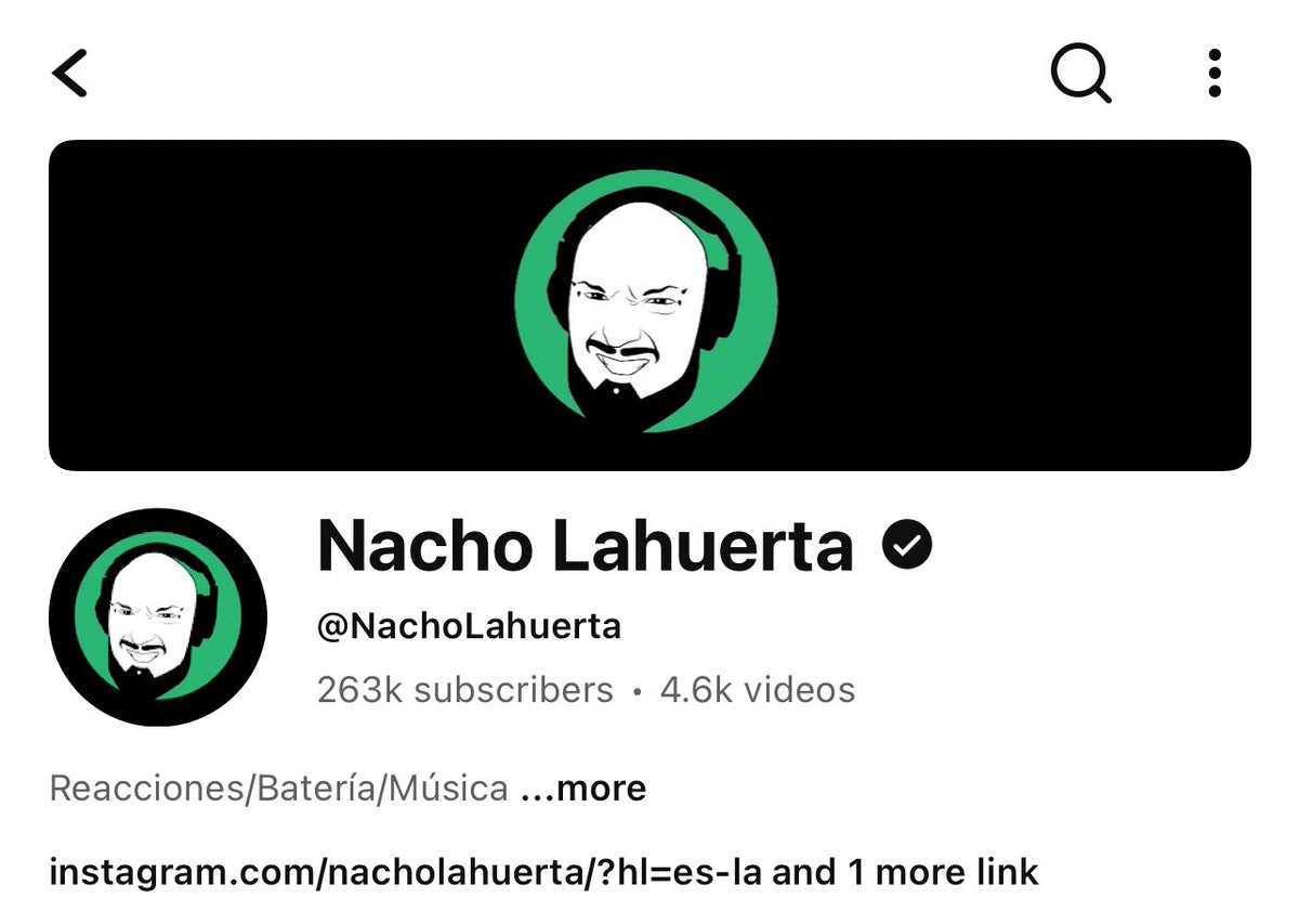 hablemos de este pedazo de chad:

-escucha lo que se le venga en gana
-hace una reacción de soda stereo o de los swaggerboyz y se lo goza por igual
-fue rockero toda su vida y aún así entiende, respeta y disfruta el trabajo de nuevas generaciones

por más creadores como él