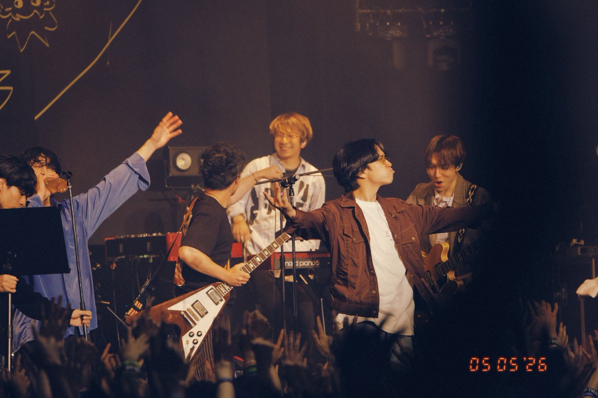 macarock0616's tweet photo. アンコールでバニラズ × マカロニのコラボ🫶🎤💕

Don’t Look Back In Anger / oasis

photo by renzo @renzomasuda https://t.co/7AP8UEMzNj