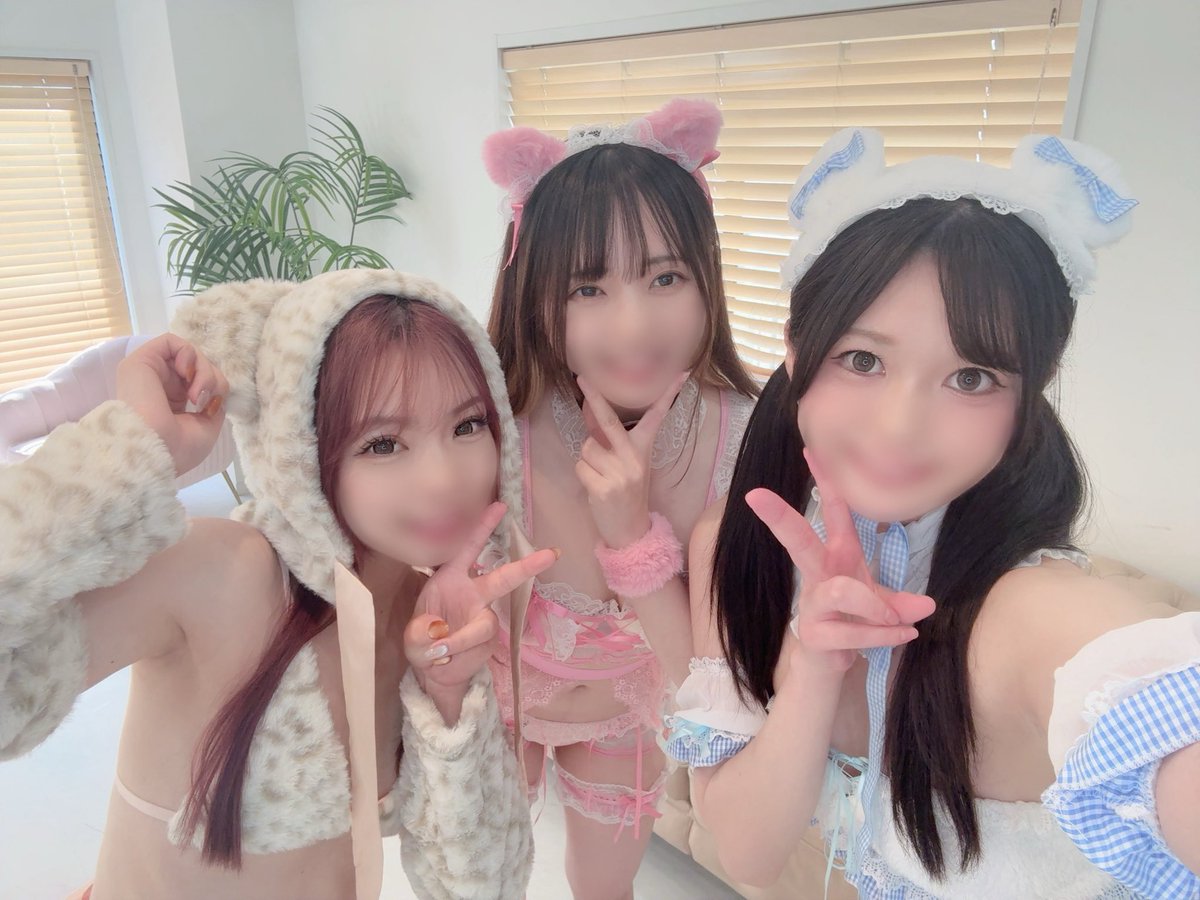photo_turu_mmd's tweet photo. ななちゃん(@rara_model )とほたるちゃん(@mui00029 )は特にレア開催だからいつでも情報追えるようにフォロー必須だよ〜‼️👀✨️
2人ともアンダーありです(ᐢᴗ ·̫ ᴗᐢ)👍🏻
日常的な𝑺𝒆𝒙𝒚ショット撮ってみてね💋 https://t.co/Hs1oHCNxd3