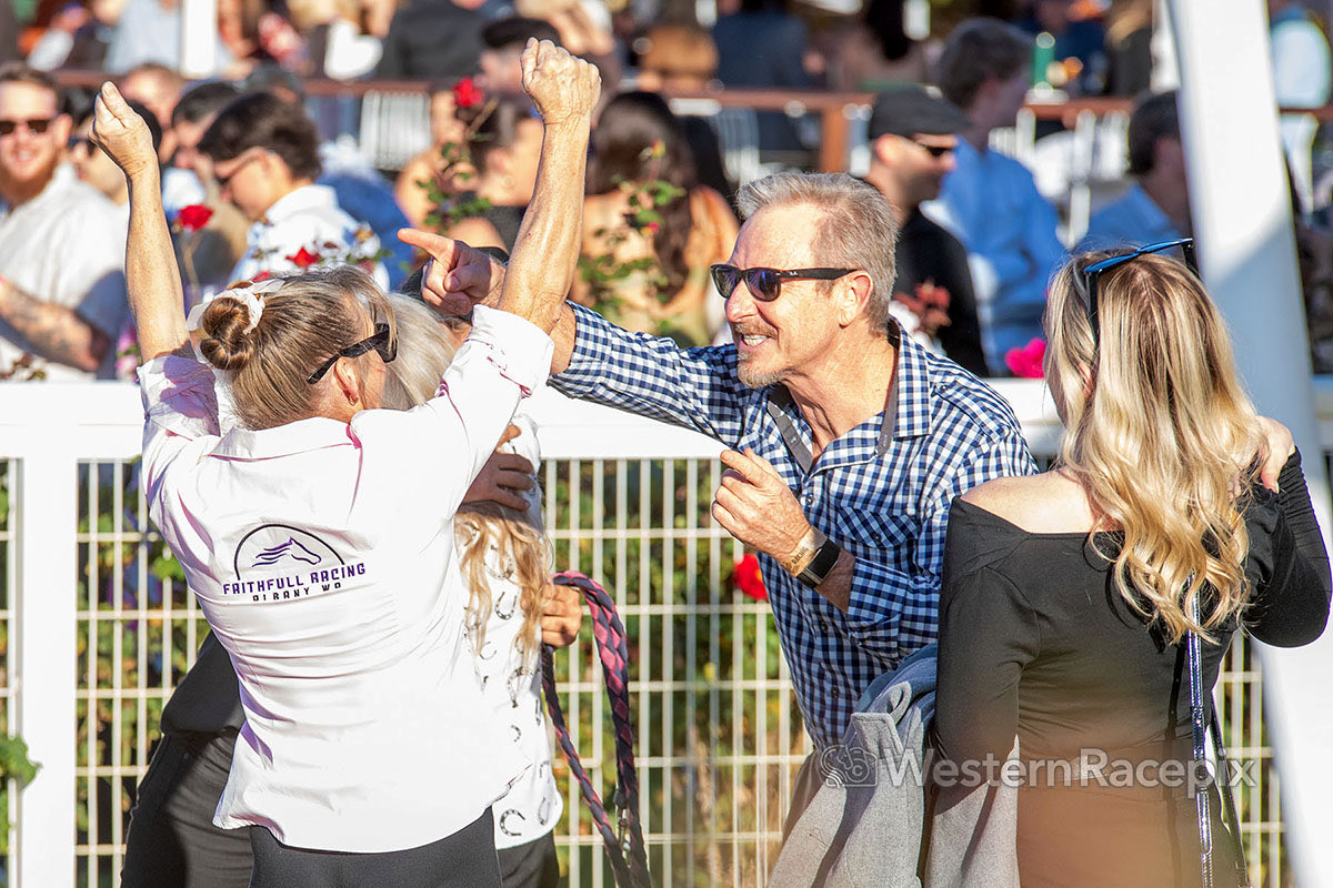 Western Racepix tweet media
