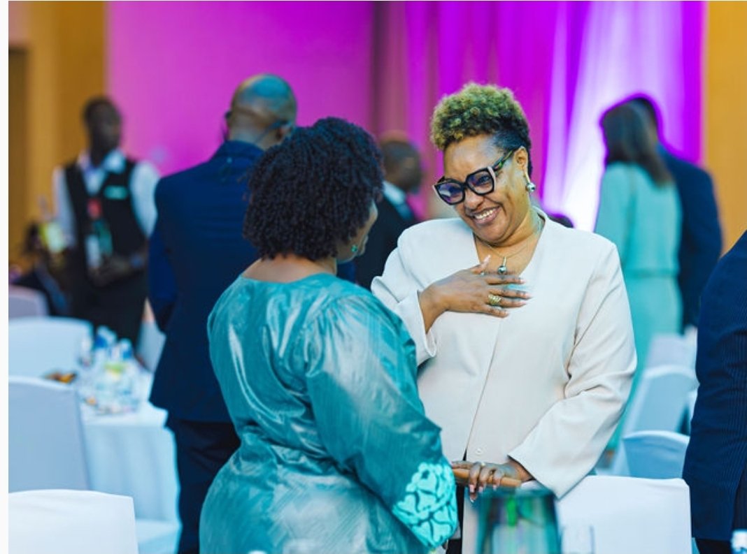 JaneNtunde's tweet photo. Reconnecting with Rwanda’s Minister of State for Foreign Affairs, Hon. Dr. Usta Kaitesi, reflects a meaningful leadership journey. During her tenure as CEO of the Rwanda Governance Board, I facilitated a Leadership and Strategic Thinking program for the institution’s team. https://t.co/sg0NpZ82rd