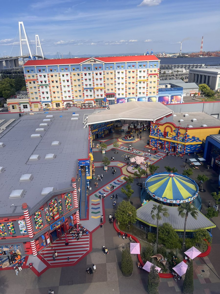 cloufun's tweet photo. 名古屋のLEGOLAND空いてて快適だった。世間的にはGW明けだから狙い目だったようです。

新幹線なら都内から2時間ちょい。千葉に車で出掛けてもちょっと渋滞すると2時間かかること考えると、意外に近いかも。 https://t.co/BY3visZFeT