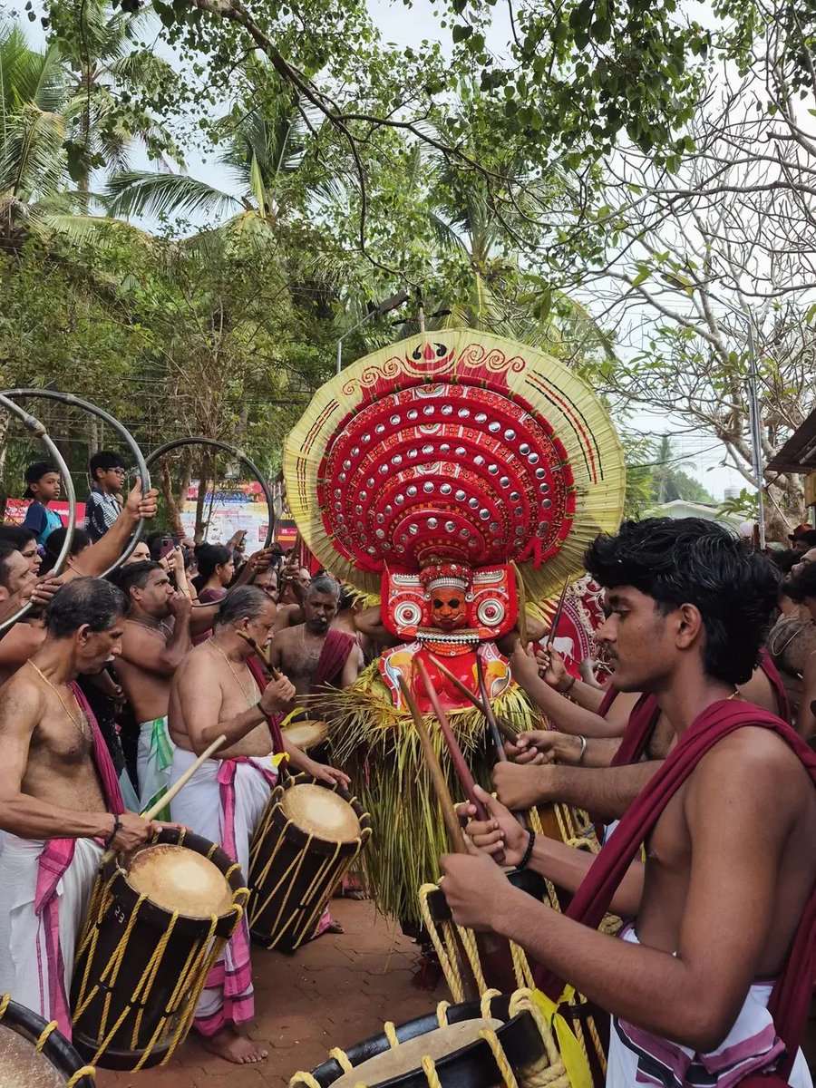 CultureDevi's tweet photo. @BBinduB @jeetsingharya Gratitude to every partner, guide, and locals who made the Keralam Theyyam Tour 2026 what it was.
If you want to travel to Malabar, not just visit it,  we are building the next one.
DM or drop a comment. 
#CultureDevi #IlikaJourneys #MalabarTravel #TheyyamTours #KeralaExperience https://t.co/lQbUY1fBUd