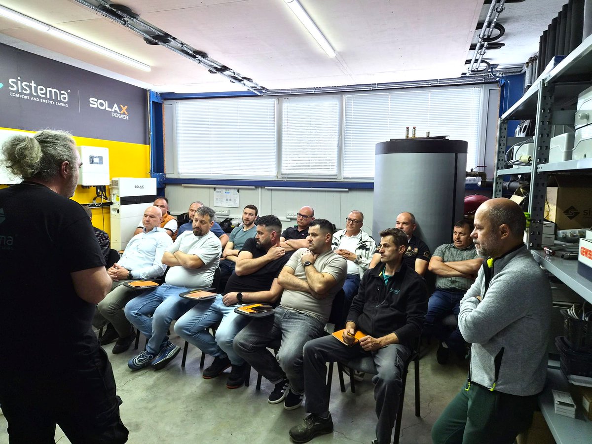 solaxpower's tweet photo. #SolaXEvent: 𝙎𝙤𝙡𝙖𝙓 × 𝙎𝙞𝙨𝙩𝙚𝙢𝙖 | Strengthening Local Heat Pump Expertise in Romania 🇷🇴

On May 8, 𝙎𝙤𝙡𝙖𝙓 𝙋𝙤𝙬𝙚𝙧, together with our strategic partner 𝙎𝙞𝙨𝙩𝙚𝙢𝙖, successfully hosted the first R290 Series Heat Pump Installer Training in Arad, Romania, marking another important step in strengthening local technical service capabilities and accelerating the adoption of sustainable HVAC solutions.

The training covered:

✅ Installation & commissioning — improving project delivery efficiency

✅ Energy efficiency advantages — showcasing the value of R290 heat pump technology

✅ Operation & maintenance — supporting reliable long-term system performance

As an experienced all-channel heat pump specialist in Romania, Sistema brings strong expertise in distribution, professional installation, and after-sales service. This training not only deepens the strategic partnership between SolaX and Sistema, but also supports the development of a reliable local heat pump service network.

SolaX will continue working closely with Sistema to deliver more efficient, intelligent, and sustainable green energy solutions to households across Romania. 🌍⚡

#SolaXPower: With SolaX, You've Got the Power
#Sistema #HeatPump #R290 #InstallerTraining #HVAC #RenewableEnergy #SustainableLiving #Romania #GreenEnergy