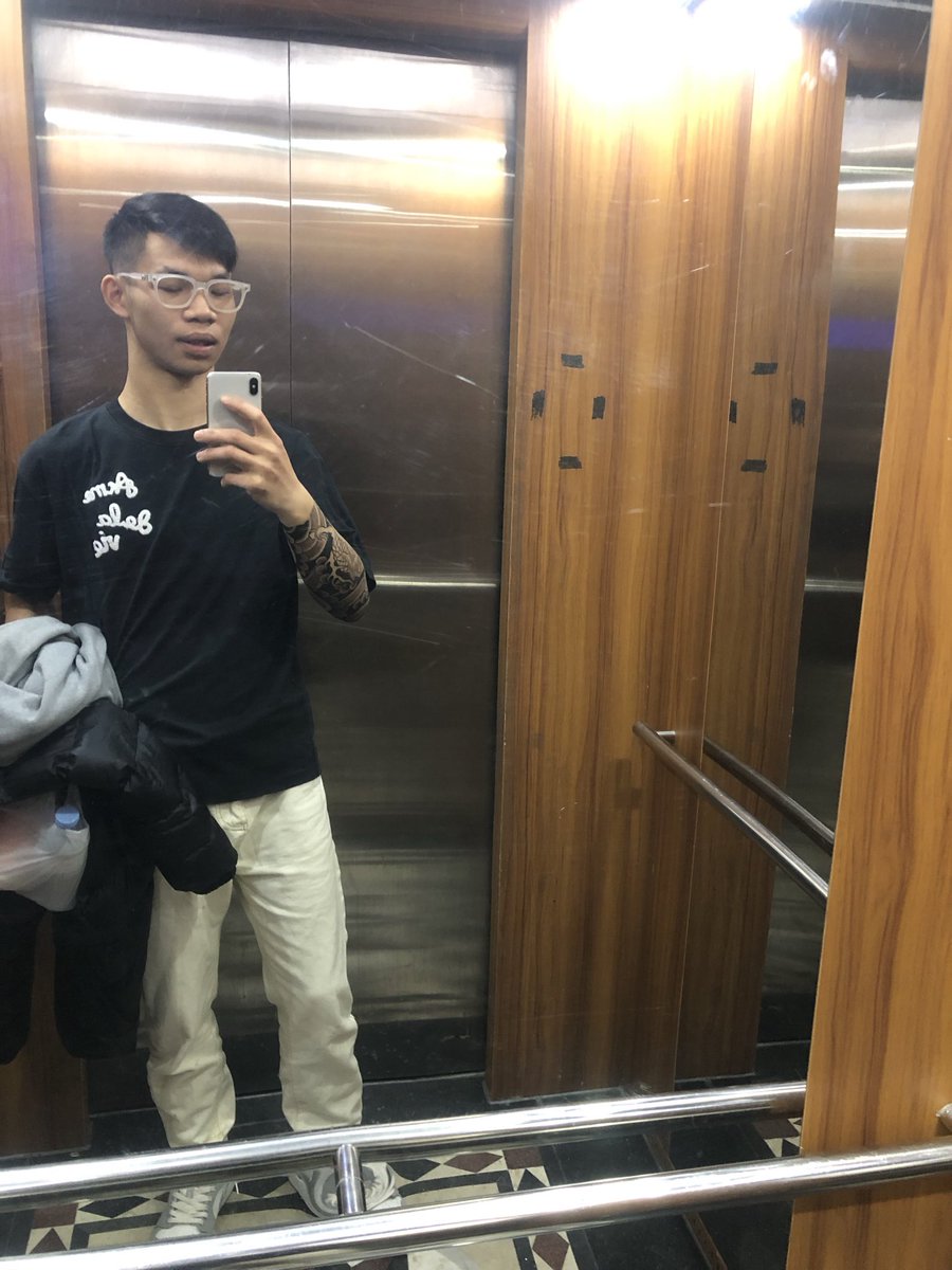Linh tweet media