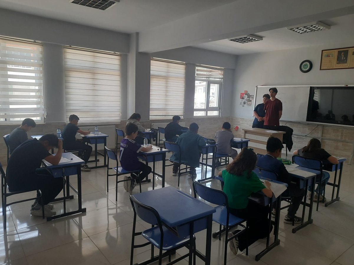 Tokatagd's tweet photo. Ortaokullarda düzenlenen Siyer-i Nebi sınavı başarıyla gerçekleştirildi. 📖
Öğrencilerimizin Peygamber Efendimiz’in (s.a.v) hayatını öğrenmesine katkı sunan bu güzel çalışmada emeği geçen herkese teşekkür ederiz. https://t.co/ML1S2l7FgO