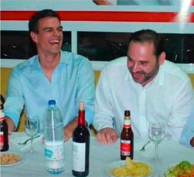 Pedro Sánchez "Yo a Ábalos NO le conozco, nunca nos hemos tomado NADA juntos"
