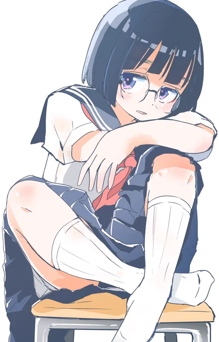 ひざ下スカートと足癖が悪いキャラの組み合わせが癖