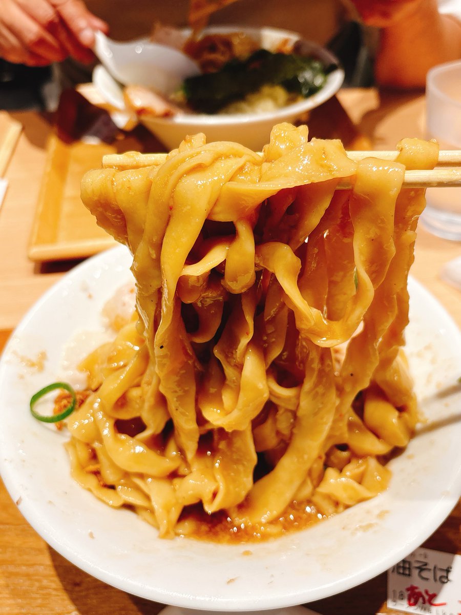 🦖EMINEM・デラックス🦖濃厚民族🍜 tweet media