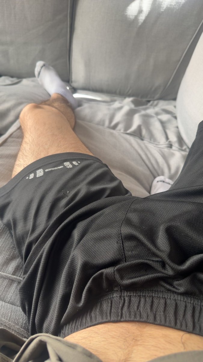 bryandd98's tweet photo. Chilling🍃 https://t.co/Cq3RnrlBp2