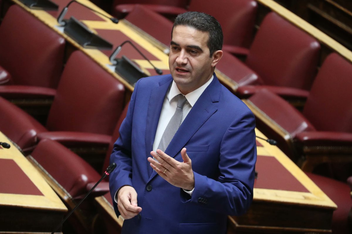 Κατρίνης: "Ένα drone επιβεβαίωσε ότι η χώρα είναι ξέφραγο αμπέλι" -  libre.gr/2026/05/09/kat…