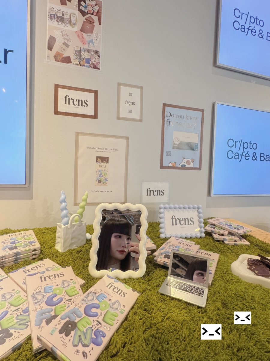 chika_dod's tweet photo. Decode Frens meet @frenschocolates 🍫 >_< ⸝꙳.˖ https://t.co/AxQiP7KIjn
