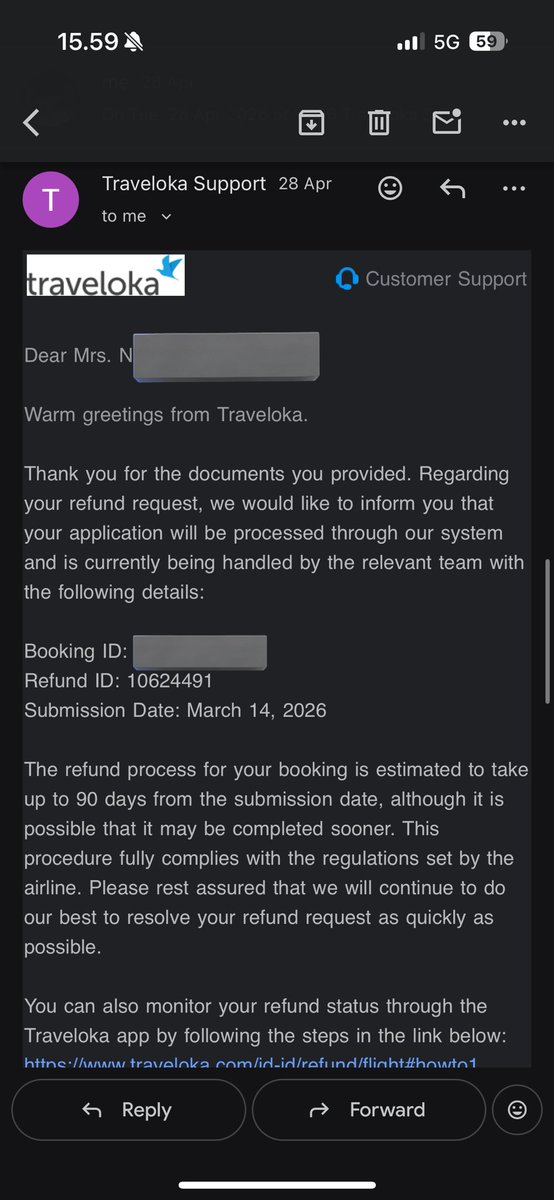 gomgomgommm's tweet photo. @traveloka lelet banget dah ini refund udh mau 2 bulan sejak submission gaada kemajuan. masa masih kaya gini statusnya? di email nanyain update jg jawabannya gitu gitu doang. https://t.co/7reZ69MuJE