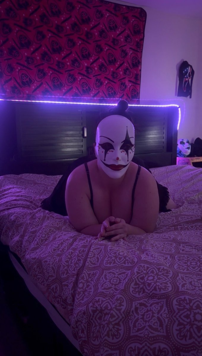 Thick WifE tweet media