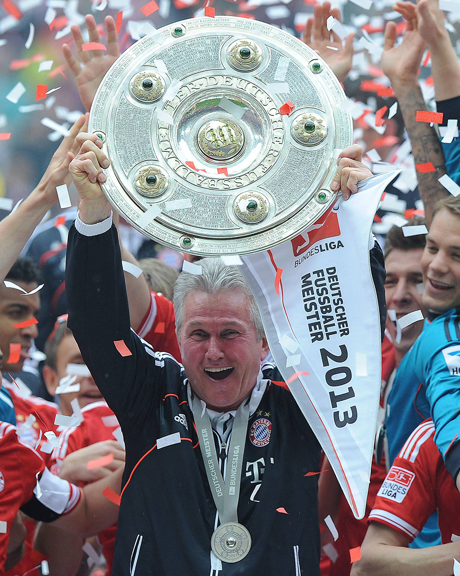 𝗝𝗨𝗣𝗣! 𝗝𝗨𝗣𝗣! 𝗝𝗨𝗣𝗣! 🥳

Herzlichen Glückwunsch zum 8⃣1⃣. Geburtstag, Jupp #Heynckes! 🥰🎈

Wir wünschen unserer Trainerlegende nur das Allerbeste für sein neues Lebensjahr! ❤