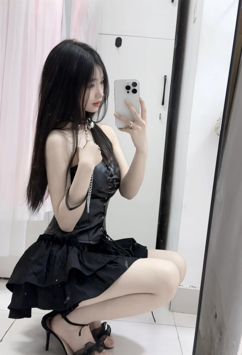 beier0708's tweet photo. 是在骂我吗 听不懂 感觉在撒娇
＃甜辣 ＃反差 ＃性感 ＃母狗 ＃情趣 https://t.co/8OcB37JCGF