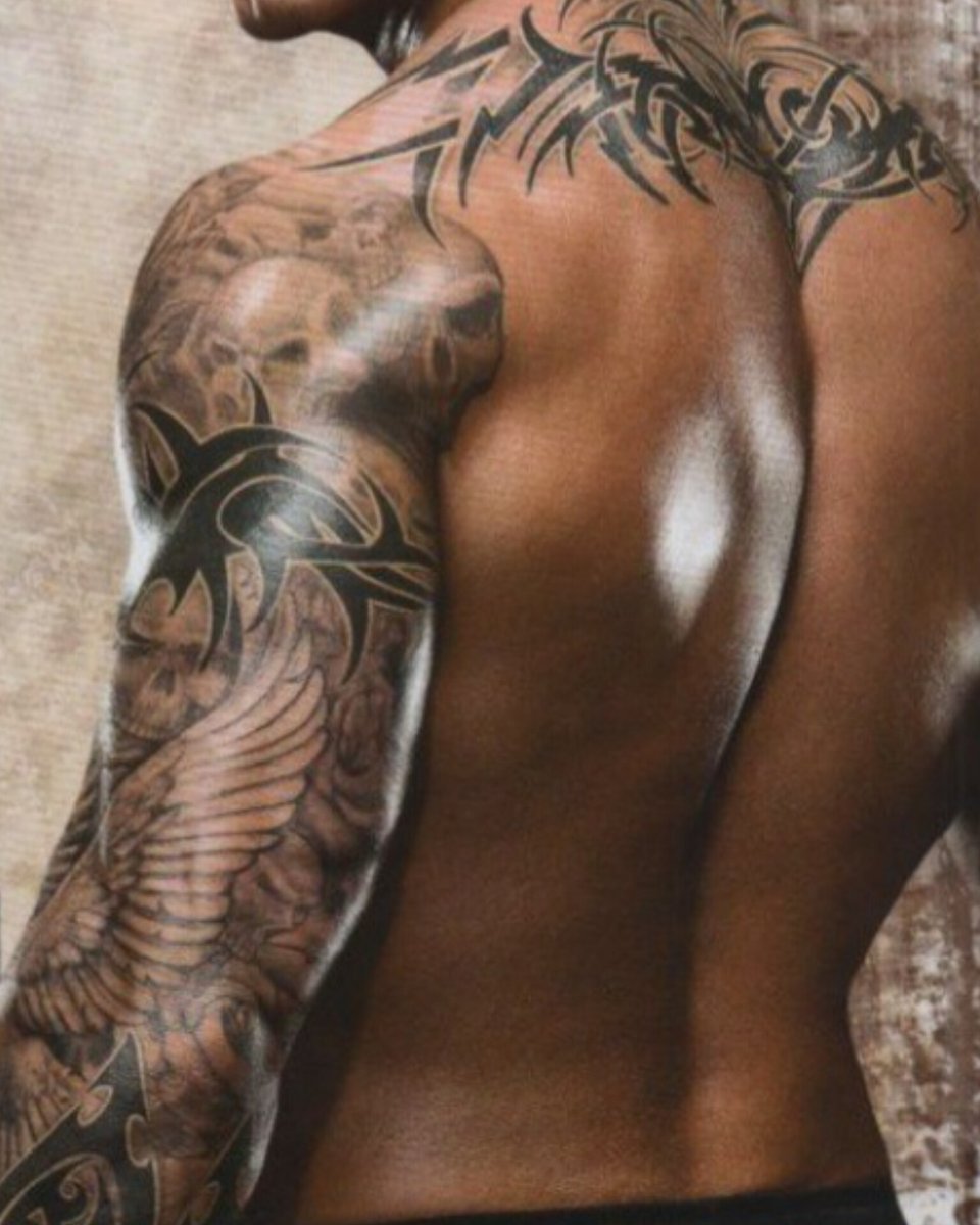 fangirlviper's tweet photo. Randy Orton has the coolest tattoos ever. https://t.co/gR93Ba0JxH