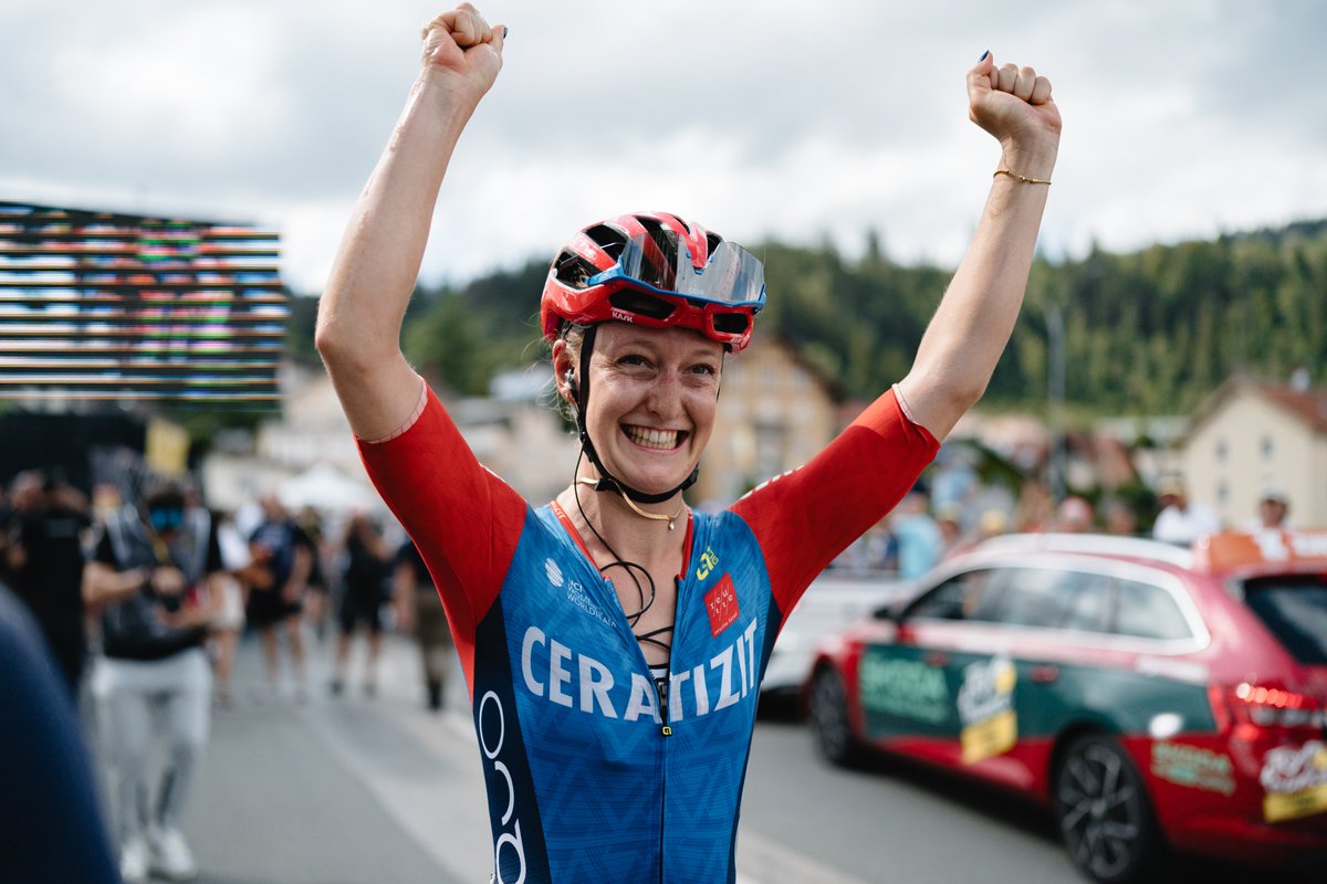 Le Tour de France Femmes avec Zwift tweet media