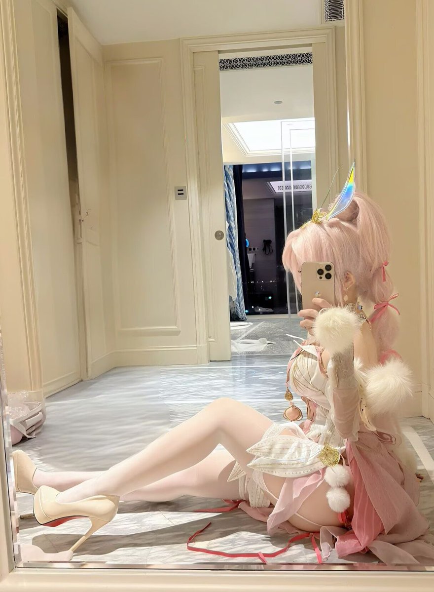 ✨今日推荐
坐标:  #杭州
🎀18岁 156 104斤 🐻36E

🍑超紧魅魔榨汁姬，天然36E，情商高，女友感温柔乡，超反差m，白🐯馒头b会💦，皮肤白，可陪玩（劫/lol/Dota等）🉑3t🉑多人

✨已过Abby小妹Kelly等大V认证
🚪78，永久咨询看照选人
🐧：2817021137
🛰️：peacoowx059 https://t.co/ZJxsDzeeHt