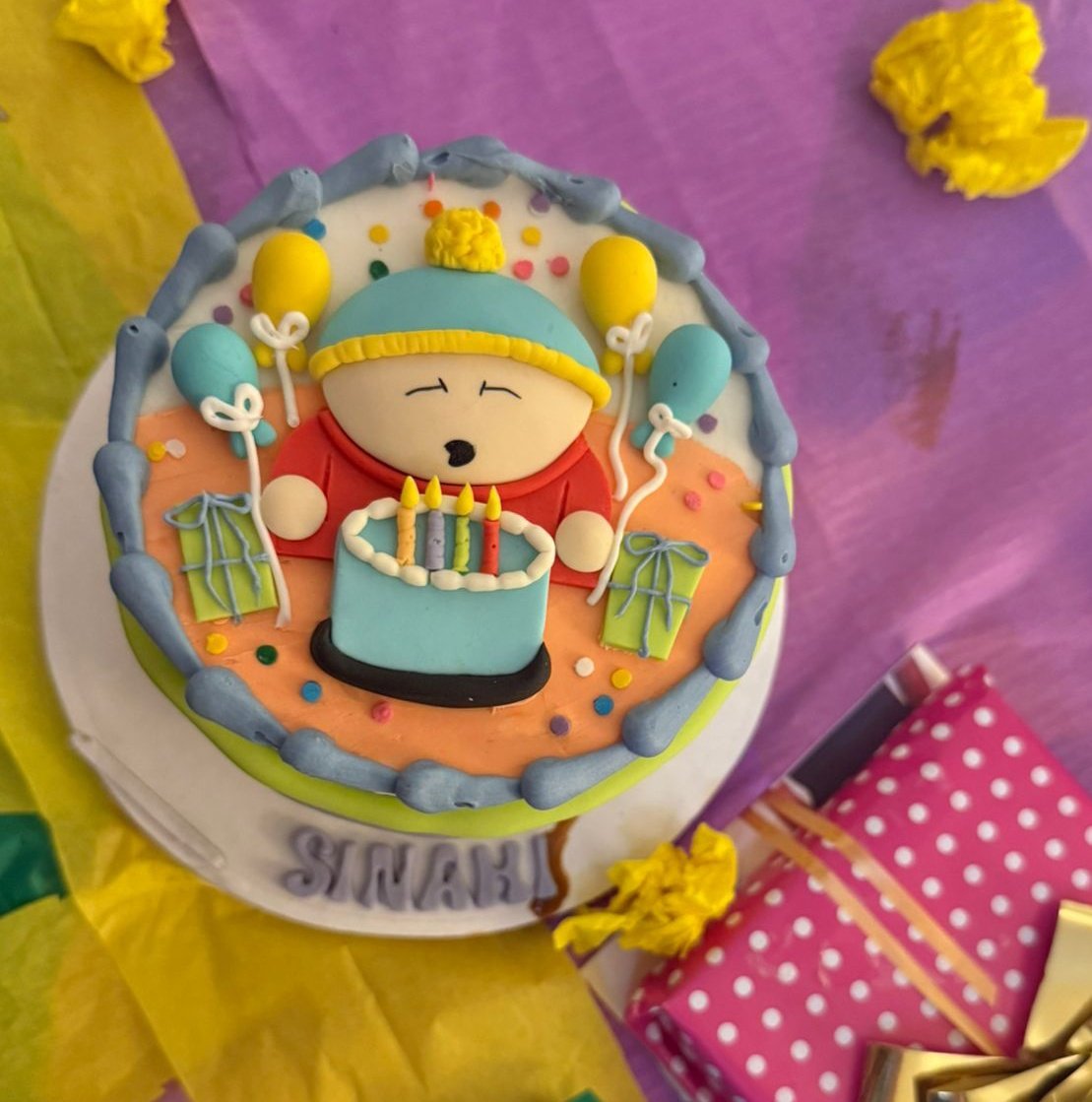 sinahiarellanoo's tweet photo. mi pastel de cartman topp 🔝🔝 https://t.co/LwAkFpy6AI