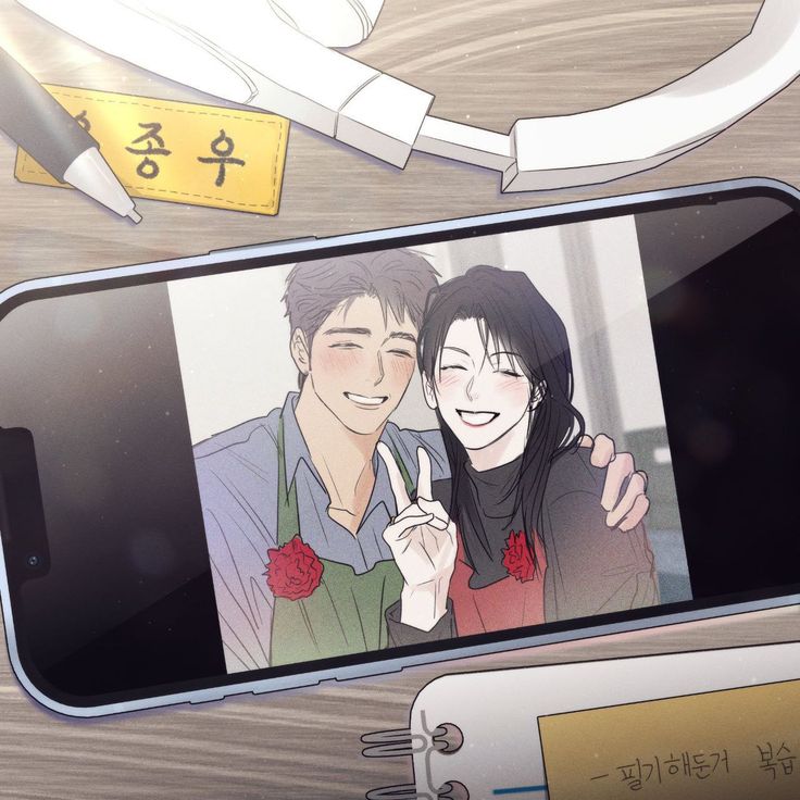 Jongwo0's tweet photo. The way Jongwu fall in love with someone who is resembling his father will always make me cry 🥲 https://t.co/5MNLnRazDP