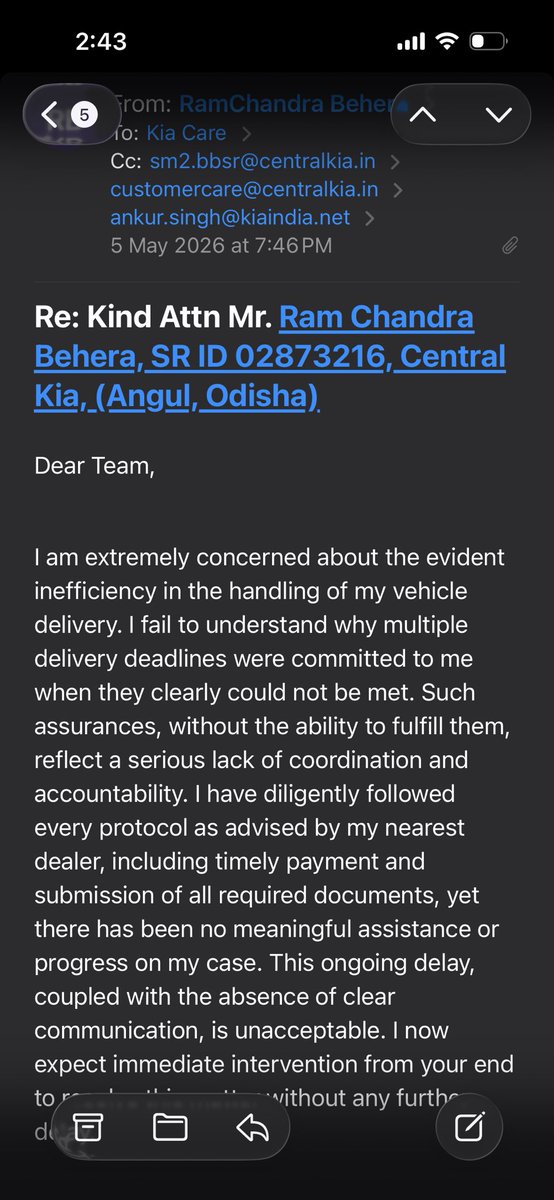 Ramrcb1832's tweet photo. I booked the vehicle in February. Till now I haven’t got any kind of solid response about the delivery. Continuously I am following up, when can I get a resolution to my issue? 
#kia #KIA #kiamotors #kiaseltos https://t.co/ax71rRfrg6