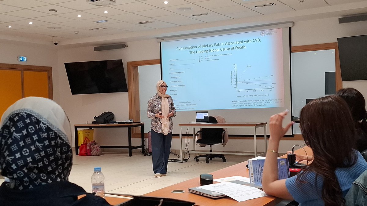 Knowledge to Policy Center - AUB tweet media